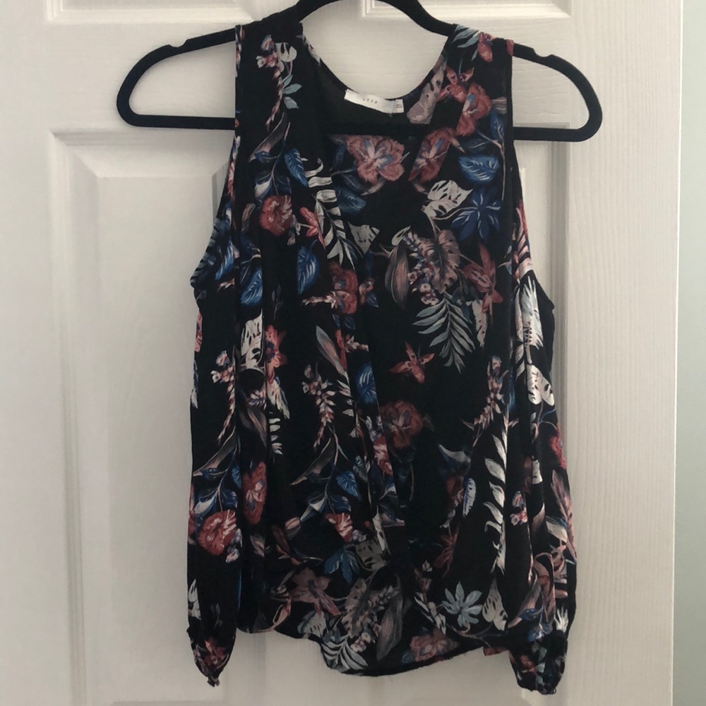 Lush cut out shoulder top